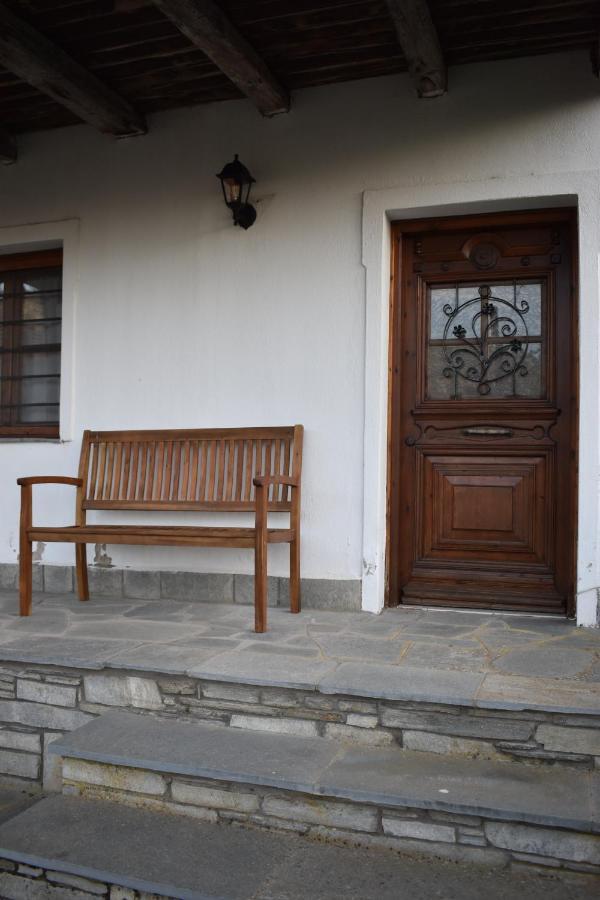 Lila'S Guest House Mikros Prinos Exterior foto